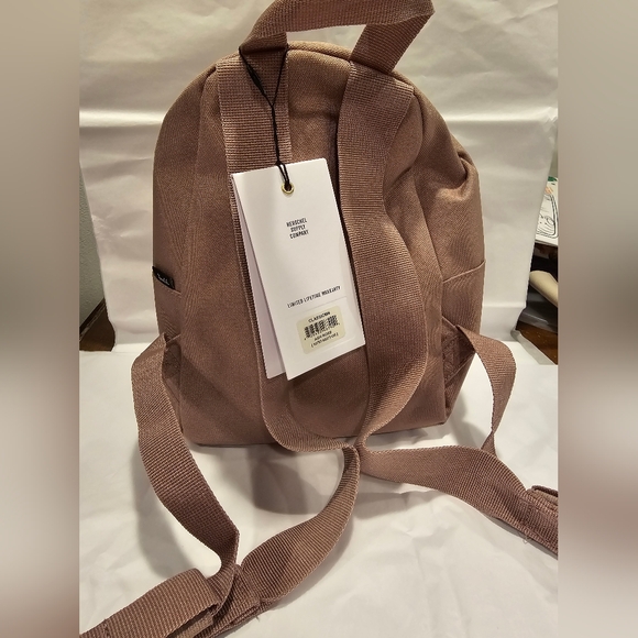 Herschel backpack Sold out Nwt rose color - Picture 3 of 6